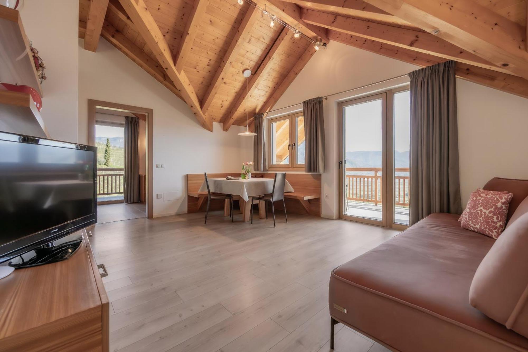 Apartament Egarter Appiano Sulla Strada Del Vino Zewnętrze zdjęcie